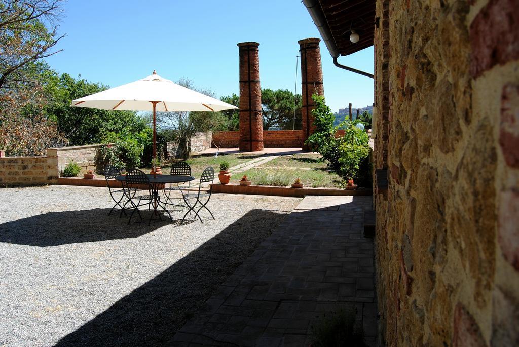 Montepulciano Stazione Agriturismo La Fornace Di Poggiano الغرفة الصورة